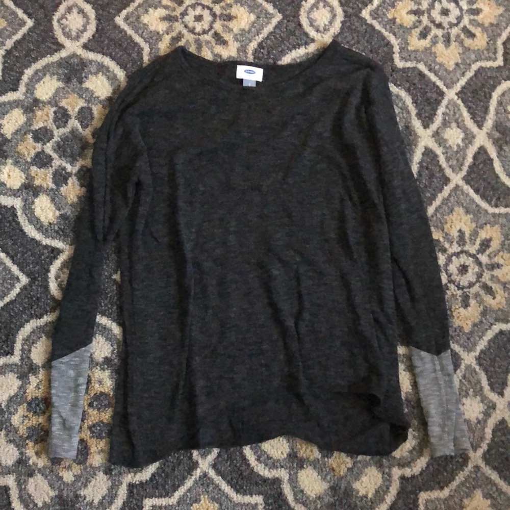 Old navy sweater